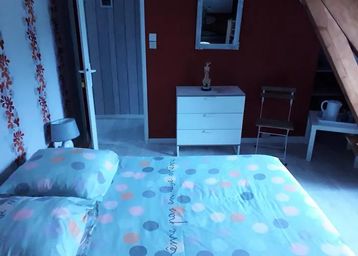 Claude Et Chantal Homestay *